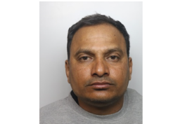 Food delivery driver jailed for exposing himself to customers