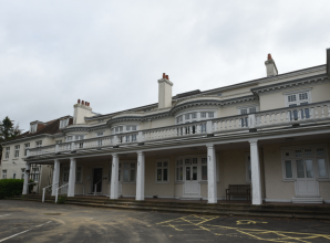 Parish councillors concerned by size of Holyport Lodge replacement