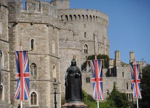 King and Queen of Tonga to have tea with the Queen at Windsor Castle today