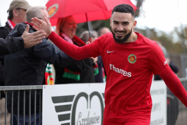 Darcy double inspires Windsor & Eton to fifth win in six and piles pressure on promotion rivals