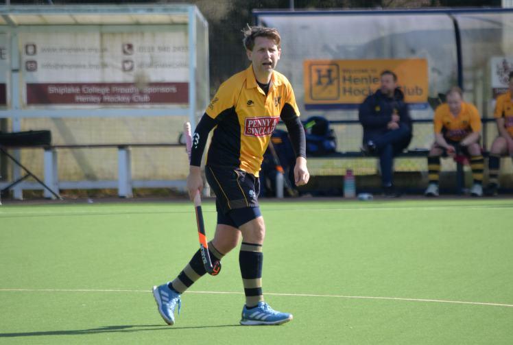 Captain&rsquo;s late goal earns share of spoils for league leaders