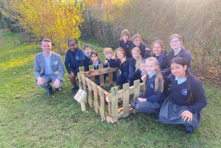 Maidenhead school recognised with prestigious Eco-Schools Green Flag award with distinction