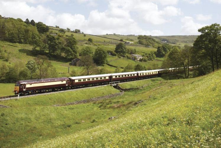 Heritage locomotive to haul Northern Belle from Ascot on first-ever trip
